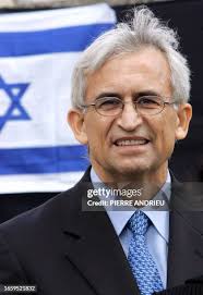 945 David Roche Stock Photos, High-Res Pictures, and Images