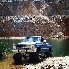 Chevy Trucks K5willy Squarebody Lifted Chevy Chevy Trucks Jacked Up Trucks Lifted Chevy Trucks