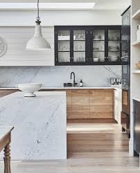 A Refreshing Revival Of The Traditional Shaker Style Kitchen Teaming Classic English Modern Farmhouse Kitchens Shaker Style Kitchens Interior Design Kitchen