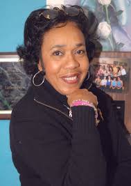 Arnetia Walker Fan Casting