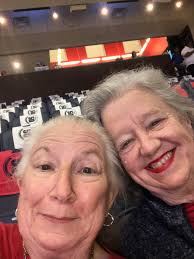 Introduction and photo sharing