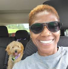 I love my ppl!!! We make it DO👏🏾WHAT👏🏾IT👏🏾DO👏🏾BAY👏🏾BEE👏🏾!!! I  need Shonda to have this in a ball scene in Bridgerton! I burn for THAT!!! 