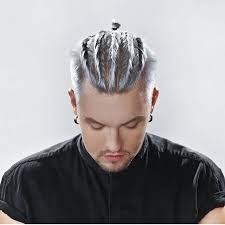 This hairstyle is perfect for when you want to look decent and yet want your hair to look fun. Pin On Hairstyle