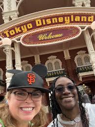 Tokyo Disneyland experience and Anaheim comparison