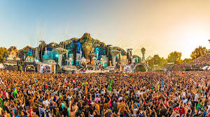 Live today, love tomorrow, unite forever. Tomorrowland 2018 Diese Tracks Wurden Am Haufigsten Gespielt