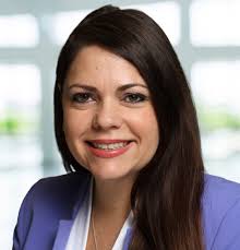 Candace Ogletree's Instagram, Twitter & Facebook