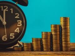 „propunem ca orele suplimentare să fie scutite de impozitul pe venit și de plata contribuțiilor de sănătate și șomaj. Plata Ore Suplimentare