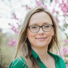 Hey guys! I'm Allison, the founder of Red Light Method and the original  founder of Club Pilates. I'm so excited about my second franchise concept  because we can help so many more