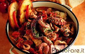 Zuppa di pesce congelata in pentola apressione dai migliori blog di ricette di cucina italiani. Zuppa Di Pesce Alla Mia Maniera Possofare It Cucina E Bricolage