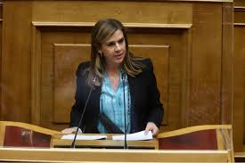 Η ζωή ράπτη, βουλευτής β1 βόρειου τομέα αθηνών, είναι η νέα υφυπουργός υγείας, με χαρτοφυλάκιο για θέματα ψυχικής υγείας, μετά τον μίνι ανασχηματισμό στον οποίο. Rapth Yfypoyrgos Ygeias An Oi Eidikoi Einai Arnhtikoi Den 8a Anoi3oyn Oi Ekklhsies