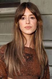 Corrine Schultz's Instagram, Twitter & Facebook