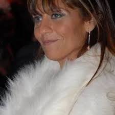 Es una casa super luminosa de espacios amplios y abiertos. Claudia Fontan Claudiafontanok Twitter