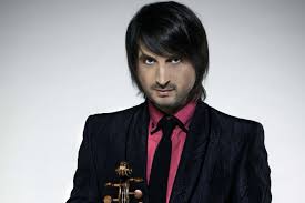 A megtalálónak magas pénzjutalmat ajánlottak fel. Ez A Szoke Bombazo Edvin Marton Felesege Adrienn Musort Is Vezet Hazai Sztar Femina