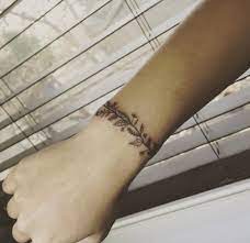 This area is small, so any wrist tattoo ideas that you might have will be just a small sized one too. 22 Bracelet Tattoo Ideas For Women Styleoholic