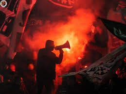 Es zeigt vor allem, dass die ultras in frankfurt nix kapiert haben. Hertha Bsc Gegen Eintracht Frankfurt Faszination Fankurve