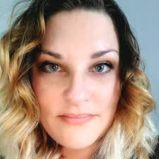 Jeanie Blanton's Instagram, Twitter & Facebook