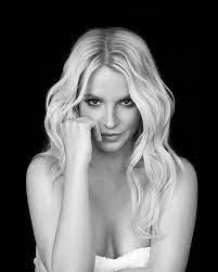 She is credited with influencing the revival of teen pop during the late 1990s and early 2000s. Pin On Britney Jean