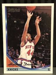 Unc fca meets monday nights at 8:00 in fetzer 109. 1993 94 Topps Gold Hubert Davis Basketball Card Nba New York Knicks 365 Unc Ebay