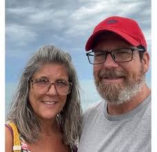 Paula Livingston's Instagram, Twitter & Facebook