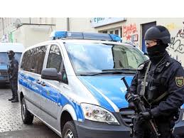 Jun 28, 2021 · la cúpula de la banda motera de los united tribuns de españa se sentará en el banquillo de los acusados. Razzia Im Umfeld Der United Tribuns In Leipzig