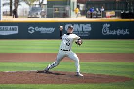 Bye shines as baseball salvages series finale against Creighton