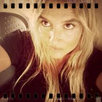 400+ "La Ramirez" profiles