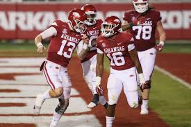 If you travel with an airplane (which has average speed of 560 miles) from arkansas to tennessee, it takes 0.53 hours to arrive. Box Score Breakdown Arkansas 24 Tennessee 13 Arkansas Fight
