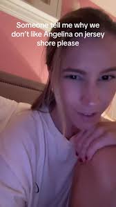 Plz lmk cuz im an angelina girly and i feel like thats bad someone tell me  the tea pre-family vacation jersey shore