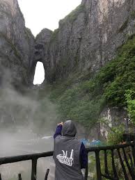 (at the tianmen shan big gate road, never miss the tianmen mountain map to guide you inside the park). Parabatix China Parabatix Parabatix