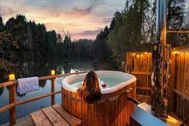 The Shepherds Hut Retreat Crewkerne Somerset Hot Tub Shepherds Hut Cabin Hot Tub