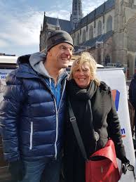 Stop met stuntelen en laat nederland weer vrij! we bevinden ons in een sociale, culturele, economische en. Wybren Van Haga Twitterissa Bijzonder Bezoek Van Mark Rutte Aan Haarlem Hier Met Gemeenteraadslid Mirjam Otten Kandidaat Nummer 5 Mirjamottenvvd Vvd Vvdhaarlem Minpres Https T Co Fnlp78fve7