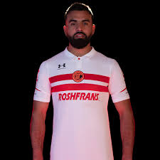 Los diablos rojos van para 10 años vistiendo under armour, siendo su equipo insignia en la liga mx. Toluca Presenta Sus Uniformes Para El Mexico A21 De La Liga Mx