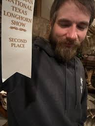 LIVE 2 HUNT with Cody...