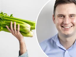 Doctor warns of common mistakes Aussies make when switching to a  plant-based diet