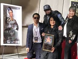 Selena's music career came to be because of her father, abraham. Selena Quintanilla S Family Is Finally Making A Show Inspired By The Singer