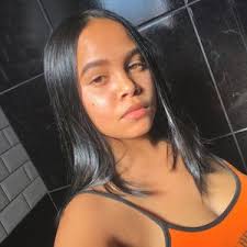 Angela Crystal (@angela.crystal)