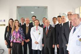 Este martes se confirmó la muerte del reconocido empresario santandereano, rafael ardila duarte, fundador de la distribuidora rayco y miembro de la junta directiva de la universidad. Fucs Fundacion Universitaria De Ciencias De La Salud