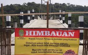 Makam imogiri dibangun pada tahun 1632 oleh sultan mataram iii prabu hanyokrokusumo yang merupakan keturunan dari panembahan senopati raja mataram i. Banyak Wisatawan Membandel Jembatan Gantung Pengkol Disegel Pemdes Harianjogja Com