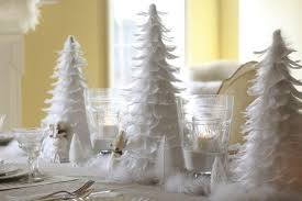 20 Elegant Christmas Table Decorations That You D Want To Copy Asap Gravetics