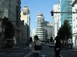 Restricciones madrid estas son las medidas anunciadas por la comunidad de madrid y sus volver a la noticia ¿qué se puede hacer y qué no en madrid a partir del lunes?: Nuevas Restricciones En Madrid Como Alternativa Al Confinamiento Y El Toque De Queda Que Se Podra Hacer Desde El Sabado