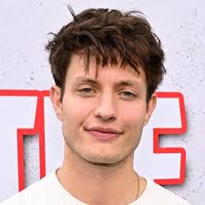 WTH: Welcome to Howler • Season 1