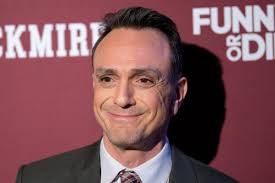 Hank azaria apologized to every single indian person for voicing apu on the simpsons, during an interview with dax shepard for his hank azaria is doing the work. Hank Azaria Says He Owes Every Indian Person An Apology For Apu Insidehook
