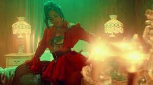 Luis fonsi & demi lovato] tengo en esta historia algo que confesar ya entendí muy bien qué fue lo que pasó y aunque duela tanto tengo que aceptar que tú no eres la mala, que el malo soy yo no me conociste nunca de verdad ya se fue la. Demi Lovato Ft Luis Fonsi Echame La Culpa Vostfr Traduction Francaise Clothes Outfits Brands Style And Looks Spotern