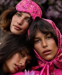 Slip x Alice + Olivia Spring Time Silk Hair Wrap