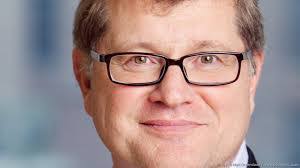 Jon Carpenter's Instagram, Twitter & Facebook