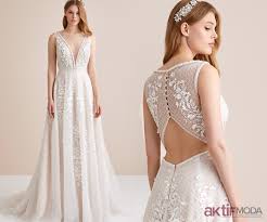 Bel Ve Gogus Dekolteli Gelinlik Modelleri Gelinlik The Dress Moda Stilleri