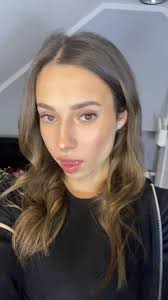 Paula Bodnar (@paula.bodnar)