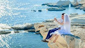 Everything from lost baggage, missed flights and for those travelling abroad, bharti axa travel insurance has tailored three different kinds of insurance; Holiday Travel Insurance Axa Travel Insurance