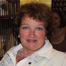 Sharon Bode's Instagram, Twitter & Facebook