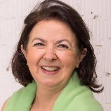 Ashley Mullikin's Instagram, Twitter & Facebook